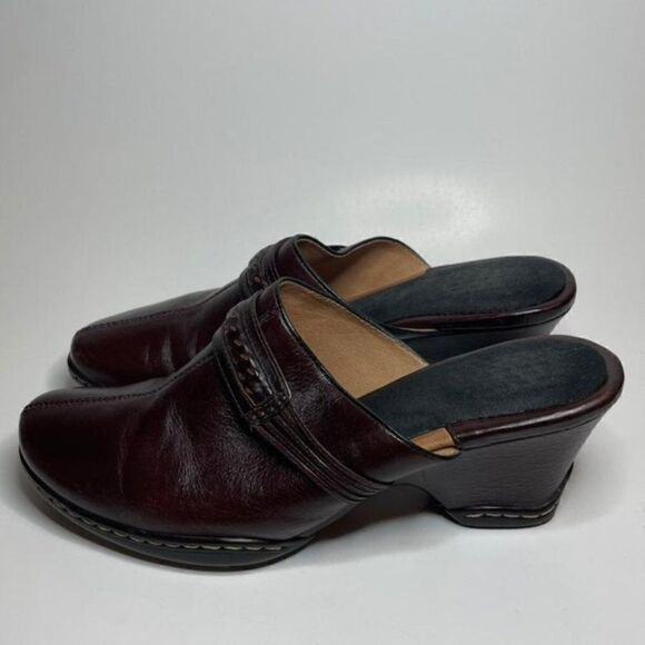 Söfft Women's Leather Clog Slip On Shoes Size 8.5 - Picture 1 of 12